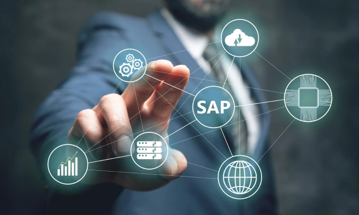 Top 5 Reasons to Choose SAP Commerce Cloud over Salesforce Commerce Cloud